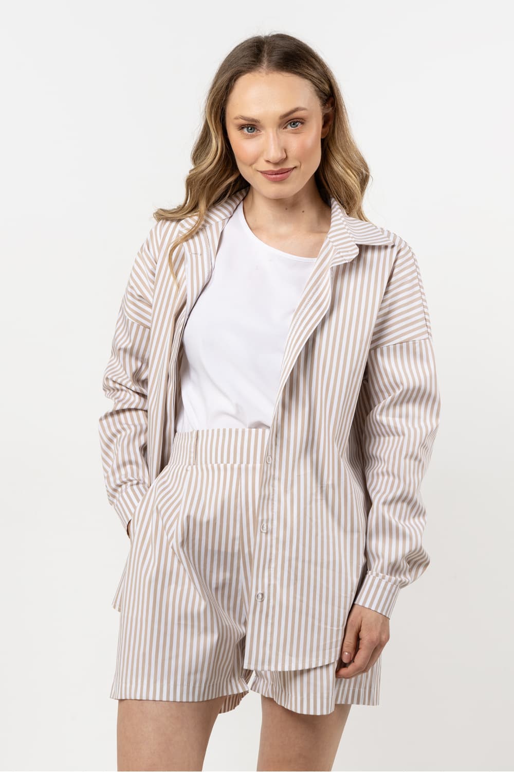 Camicia a manica lunga model 212201 awama