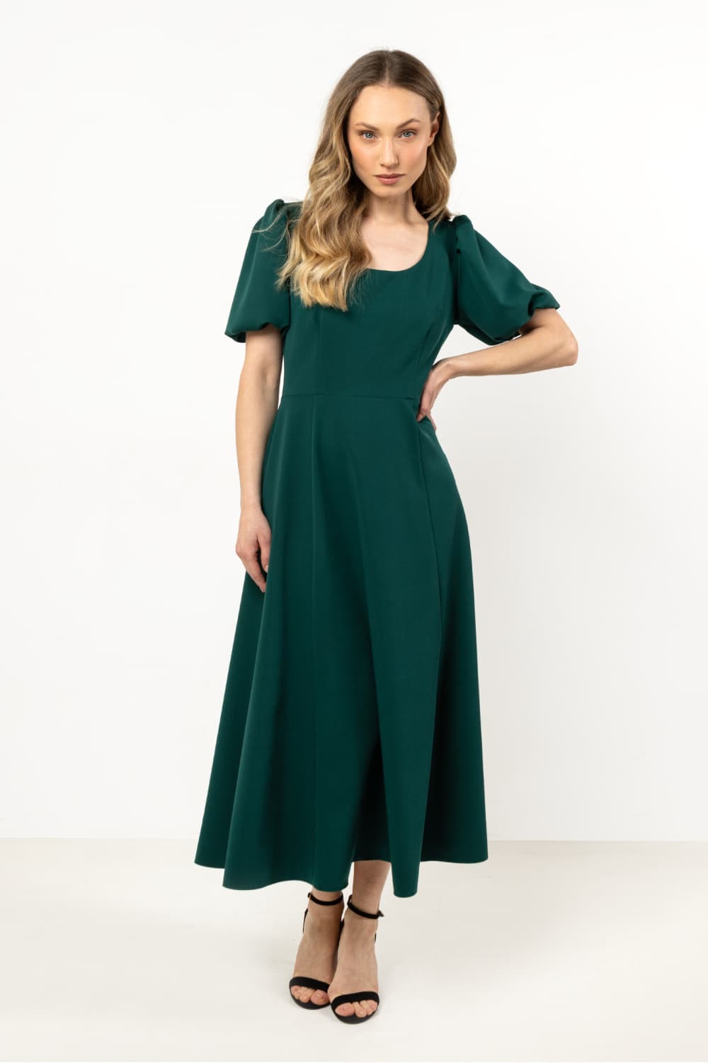 Vestito da giorno model 212234 awama