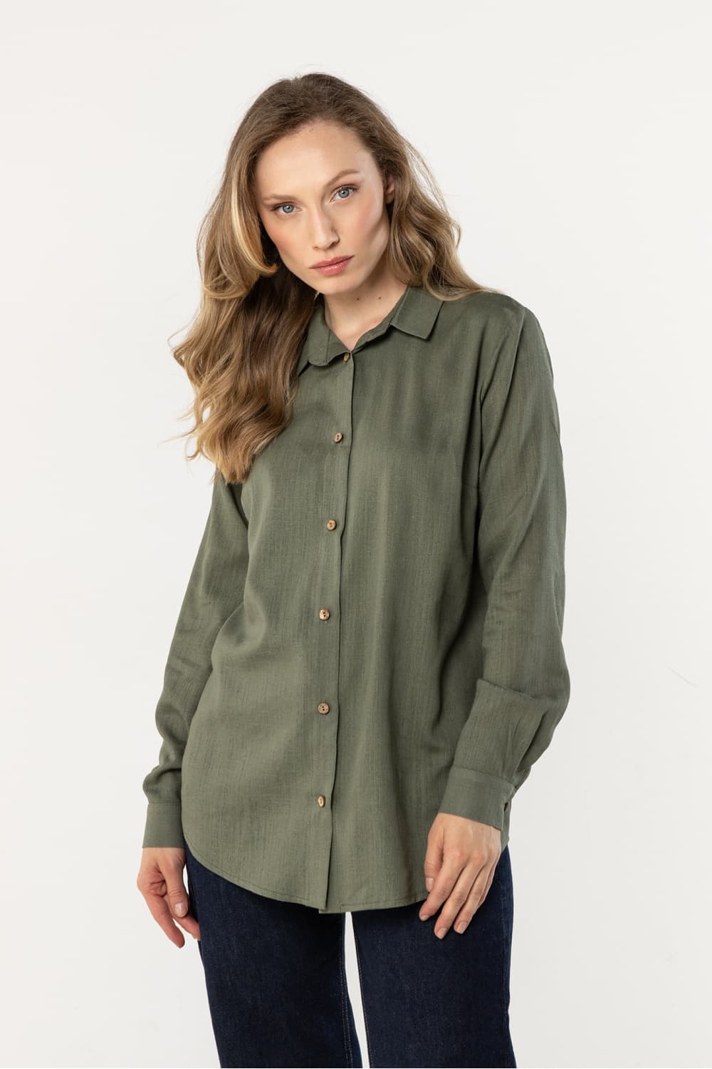 Camicia a manica lunga model 225314 awama