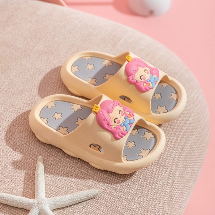 Children Slippers Cartoon Non-Slip Soft-Soled Sandals, Size: 32-33 Inner Length 18.5cm(Beige)