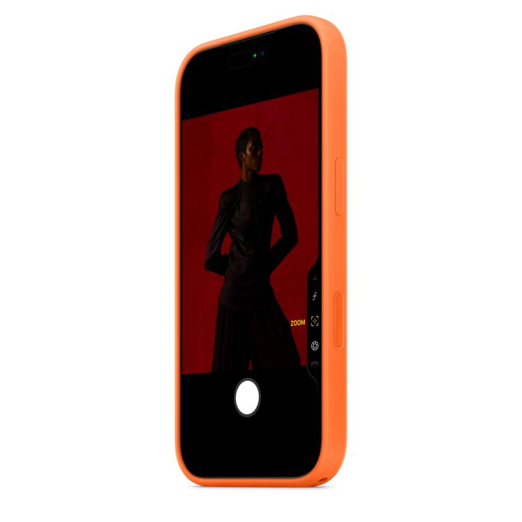 For iPhone 17 Pro Max Official Lanyard Hole Liquid Silicone Phone Case(Orange)