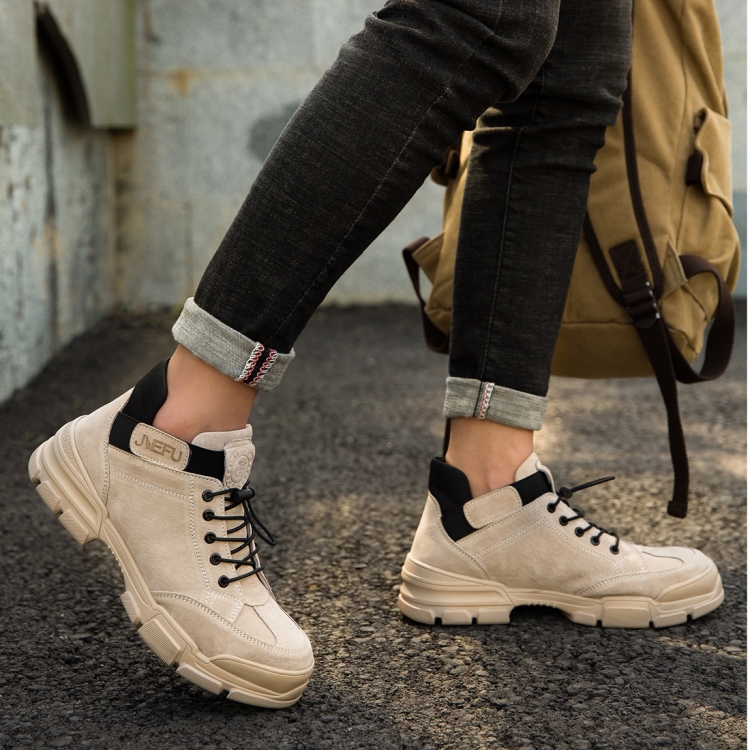 Jiefu Anti Smashing, Anti Piercing, Waterproof And Oil Resistant Electric Welding High Top Safety Shoes (Color:Sand Color Size:43)