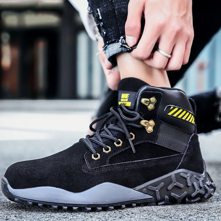 Jiefu Light And Breathable Steel Head Anti Smashing, Anti Piercing, Anti Slip And Waterproof Safety Shoes (Color:High Top Black Size:39)