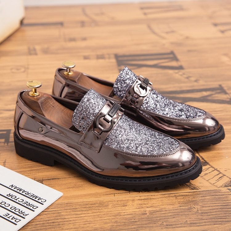 Men Fashion Thick Bottom Pointed Formal Business Leather Shoes, Shoe Size:39(Silver)