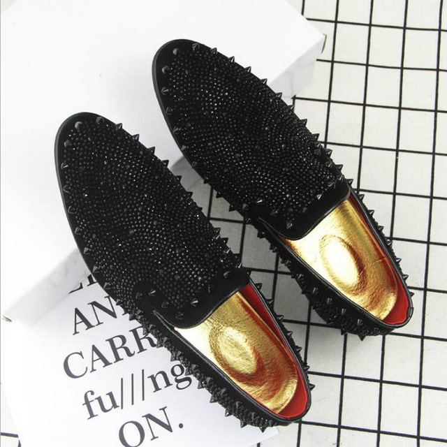 Men Rivet Rhinestone Black Pointed Toe Flats Shoes, Shoe Size:41(Black)