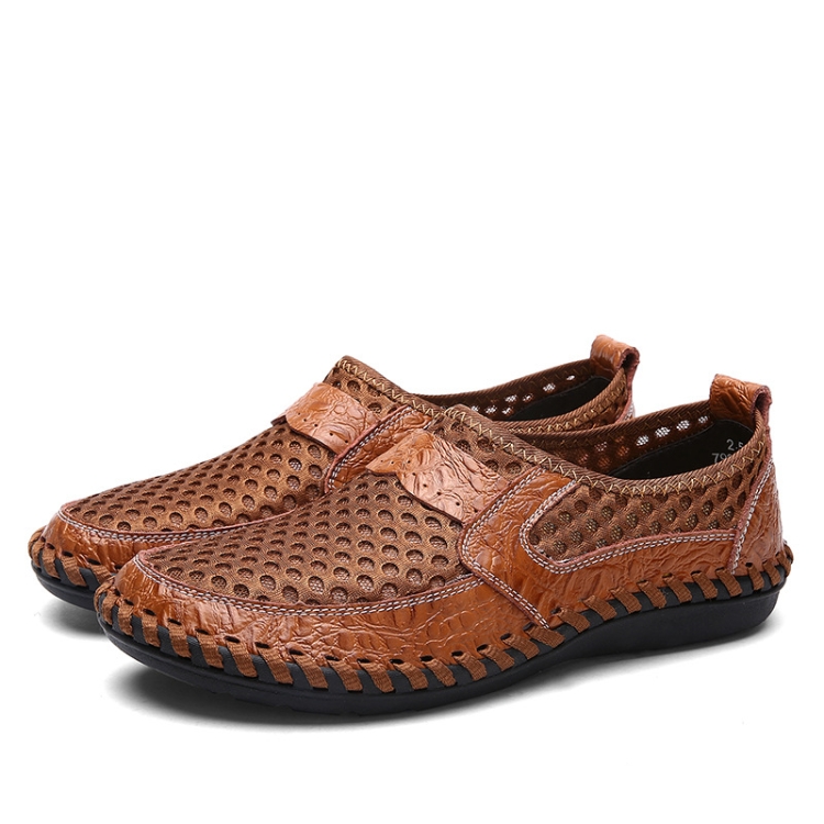 Men Summer Breathable Mesh Shoes Outdoor Non-slip Casual Shoes, Size: 39(Brown)