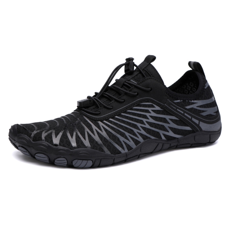 Mens Boys Water Shoes Quick Dry Aqua Socks Barefoot Beach Shoes Comfort Swim Sneakers, Size: 46(Black)