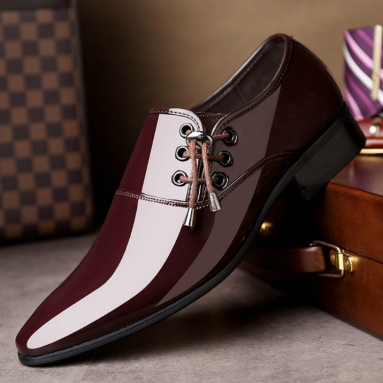 Pointed Business Dress Men Glossy Casual Leather Shoes, Size:45(Brown)