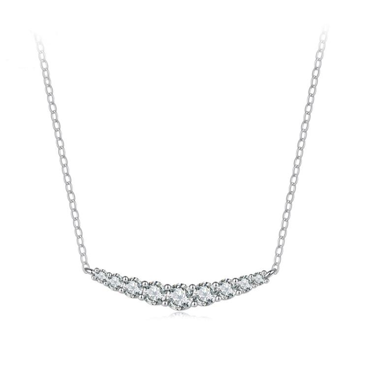 S925 Sterling Silver Smiling Moissanite Necklace Elegant Clavicle Chain(MSN041)