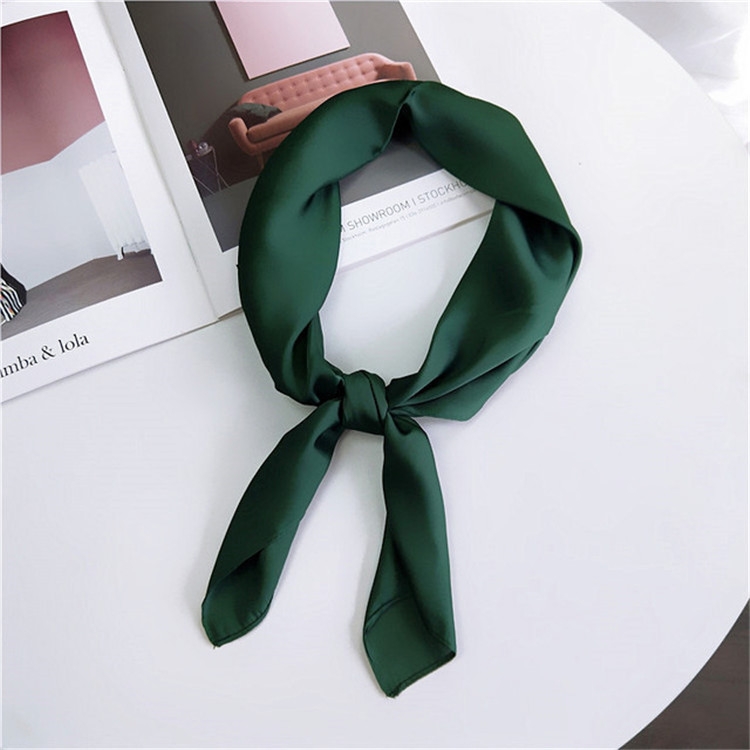 Soft Imitated Silk Fabric Solid Color Small Square Scarf Professional Silk Scarf for Women, Length: 70cm(Green)