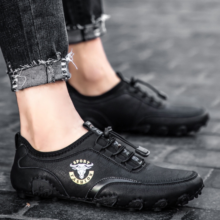 Spring And Summer Men Casual Octopus Peas Lazy Shoes Breathable Leather Shoes, Size: 47(Black)