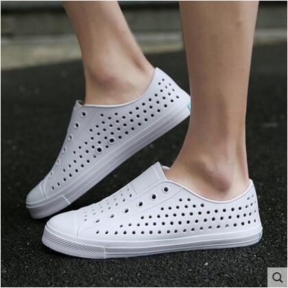 Summer Couple Beach Shoes Cave Shoes Breathable Anti-Skid Shoes Casual Sneakers, Size: 44(White)