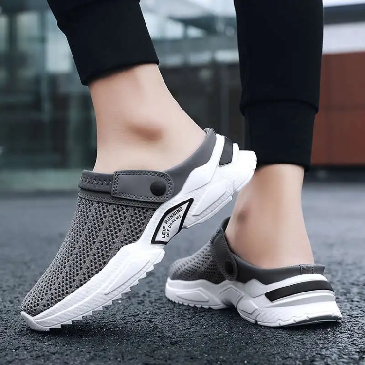 Summer Men Half Slippers Students Wrap Toe Hole Sandals Beach Shoes, Size: 46(Gray)