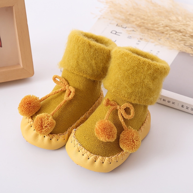 Winter Baby Warmer Floor Shoes Anti-Slip Baby Step Shoes, Size:14cm(Yellow)